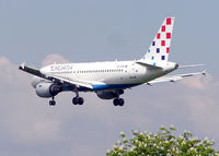 9A-CTH @ LHR - Croatia Airlines Airbus A319-300 (9A-CTH) landing at London (Heathrow) Airport in May 2004 - by Adrian Pingstone