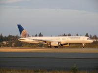 N17104 @ SEA - Continental Airlines Boeing 757 at Seattle-Tacoma International Airport - by Andreas Mowinckel