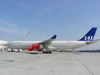 OY-KBA @ SEA - SCANDINAVIAN AIRLINES A340 at Seattle-Tacoma International Airport - by Andreas Mowinckel