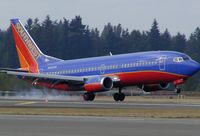 N355SW @ SEA - Southwest Airlines Boeing 737 at Seattle-Tacoma International Airport - by Andreas Mowinckel