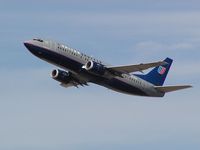 N371UA @ SEA - United Airlines Boeing 737 departing Seattle-Tacoma International Airport - by Andreas Mowinckel