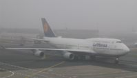 D-ABVX @ FRA - A foggy day in Frankfurt/Main - by Micha Lueck