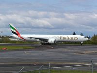 A6-EMR @ PAE - Emirates B777 at Paine Field Airport - by Andreas Mowinckel