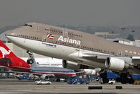 HL7414 @ LAX - 400mm close-up of HL7414 departing 25R on a hazy day. - by Dean Heald