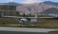 ZK-JPJ @ ZQN - Parked at Wakatipu Aero Club, Queenstown - by Micha Lueck
