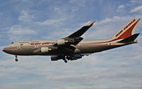 VT-ESP @ LHR - Boeing 747 437 - by Les Rickman