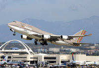 HL7428 @ LAX - Leaving LAX in style. - by Kevin Murphy
