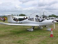 G-JKMF - Diamond DA40 which visited the Keevil fly-in - by Simon Palmer