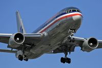 N327AA @ LAX - American Airlines N327AA on final approach to RWY 24R. - by Dean Heald
