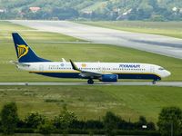 EI-CSW @ KRK - Ryanair - by Artur Bado?