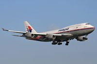 9M-MPF @ LAX - Malaysia Airlines 9M-MPF on final approach to RWY 24R.
