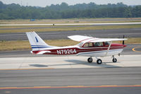N79264 @ PDK - Taxing to Runway 2L - by Michael Martin