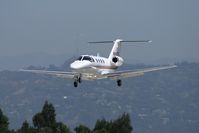N246GS @ SMO - 2001 Cessna 525, owned by Advantage Flight Service, Inc. from Petaluma Municipal (O69) on final approach to RWY 21.