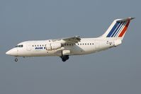 EI-DDE @ ZRH - Final RWY14.
