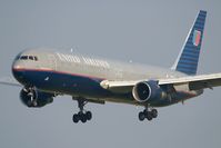 N651UA @ ZRH - Final RWY14.