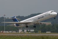 OH-BLU @ ZRH - Take off RWY16.
