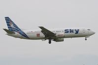 TC-SKB @ ZRH - Final RWY14.