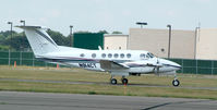 N914CT @ FRG - King air taxiing to RWY 19 - by Stephen Amiaga