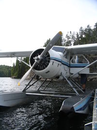C-FEYR - deHavilland DHC-2 Beaver owned by Kashabowie Outposts.  s/n 497 - by Laura Marxen