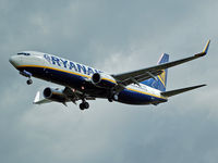 EI-DHB @ KRK - Ryanair - by Artur Bado?