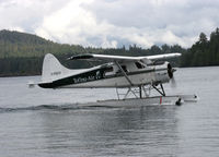 C-FGCY @ TOFINO - BEAVER - by martin rendall