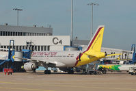 D-AKNH @ CGN - Getting ready for departure - by Micha Lueck