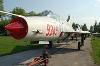 9349 @ KRK - Poland Air Force - by Artur Bado?