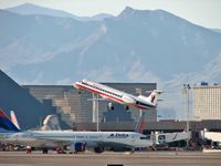 N806AE @ KLAS - American Eagle Airlines / 2001 Embraer EMB-135KL