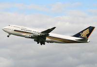9V-SPI @ LHR - Singapore 747 - by Kevin Murphy