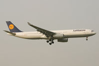D-AIKA @ VIE - Lufthansa A330-300 - by Andy Graf-VAP
