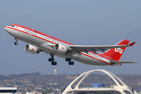D-ALPC @ LAX - LTU D-ALPC (FLT LTU1531) climbing out from RWY 25R enroute to Dusseldorf, Germany (EDDL).