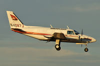 N4087J @ VGT - Ameriflight Inc. / 1981 Piper PA-31-350