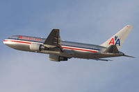 N328AA @ LAX - American Airlines N328AA (FLT AAL22) climbing out from RWY 25R enroute to John F Kennedy Int'l (KJFK). - by Dean Heald