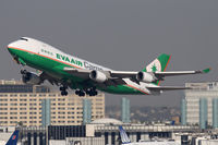 B-16482 @ LAX - EVA Air Cargo B-16482 (FLT EVA607) climbing out from RWY 25R enroute to Chiang Kai Shek Int'l (RCTP). - by Dean Heald