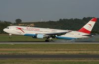 OE-LAE @ VIE - Austrian 767-300