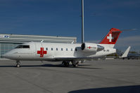 HB-JRB @ VIE - Canadair CL604 Challanger Swiss Air Ambulance - by Yakfreak - VAP