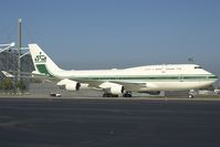 HZ-WBT7 @ MUC - Kingdom Holding Boeing 747-400 - by Yakfreak - VAP