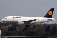 D-AILX @ HAM - Lufthansa A319-114 - by Volker Hilpert