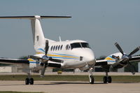 N196PP @ PTK - King Air