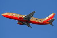 N341SW @ LAX - Southwest Airlines N341SW (FLT SWA1273) climbing out from RWY 24L enroute to Metropolitan Oakland Int'l (KOAK). - by Dean Heald