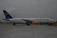 TF-LLZ @ VIE - Loftleidir Boeing 757-200 - by Yakfreak - VAP