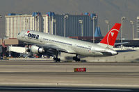 N501US @ KLAS - Northwest Airlines / 1985 Boeing 757-251 - by Brad Campbell