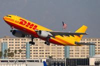 N362DH @ LAX - DHL N362DH (FLT DHL9972) climbing out from RWY 25R enroute to Newark/New York Liberty Int'l (KEWR).
