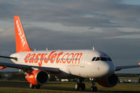 HB-JZN @ BOH - A319 EASYJET - by barry quince