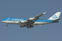 PH-CKC @ DXB - KLM Boeing 747-400 - by Yakfreak - VAP