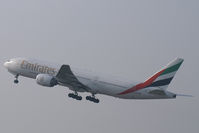 A6-EME @ VIE - Emirates B777-200 - by Thomas Ramgraber-VAP