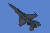 88-0492 @ KLSV - Lockheed Martin / USAF / F-16C Fighting Falcon (cn 1C-94) / Aviation Nation 2006 - by Brad Campbell