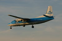PH-LXK @ EBBR - shortly to land on rwy 25L - by Daniel Vanderauwera
