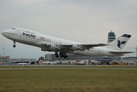 EP-IAG @ VIE - Iran Air Boeing 747-200 - by Yakfreak - VAP