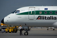EI-DFH @ VIE - Alitalia Embraer 170 - by Yakfreak - VAP